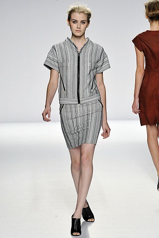 BST xuân hè 2009 của Narciso Rodriguez - 27