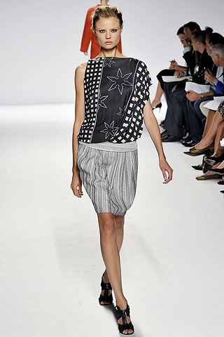 BST xuân hè 2009 của Narciso Rodriguez - 25