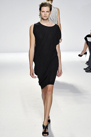 BST xuân hè 2009 của Narciso Rodriguez - 24