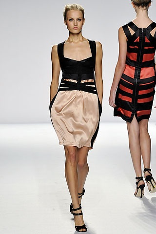 BST xuân hè 2009 của Narciso Rodriguez - 15