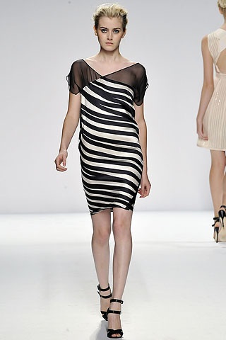 BST xuân hè 2009 của Narciso Rodriguez - 11