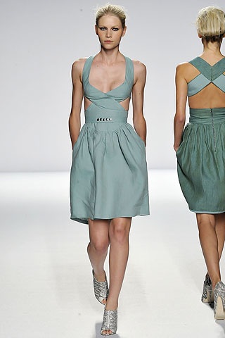 BST xuân hè 2009 của Narciso Rodriguez - 29