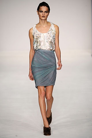 BST xuân hè 2009 của Peter Pilotto - 9