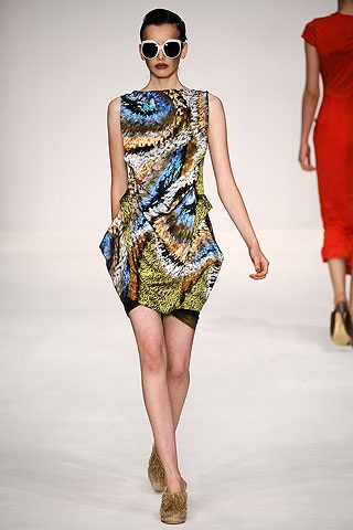 BST xuân hè 2009 của Peter Pilotto - 5