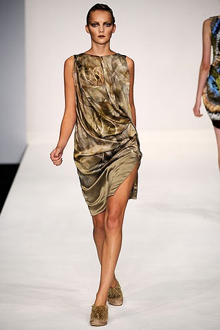 BST xuân hè 2009 của Peter Pilotto - 4