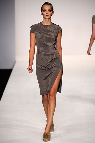 BST xuân hè 2009 của Peter Pilotto - 14