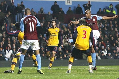 Những cột mốc đáng nhớ của cuộc đua Premier League 2008/09 - 7 Những cột mốc đáng nhớ của cuộc đua Premier League 2008/09 - 7