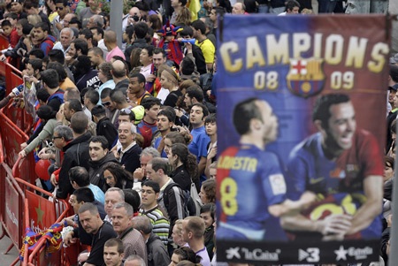 12 tháng, 12 sự thay đổi giúp Barca soán ngôi Real Madrid - 4