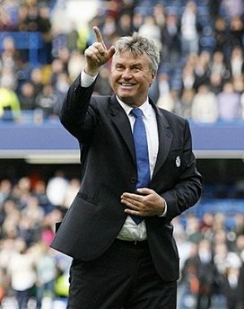 Guus Hiddink chia tay Stamford Bridge trong niềm vui chiến thắng - 1 Guus Hiddink chia tay Stamford Bridge trong niềm vui chiến thắng - 1