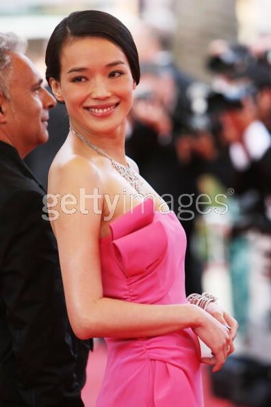 LHP Cannes: Sôi động bởi những “bóng hồng” - 20