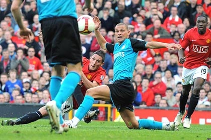 Những cột mốc đáng nhớ của cuộc đua Premier League 2008/09 - 13 Những cột mốc đáng nhớ của cuộc đua Premier League 2008/09 - 13
