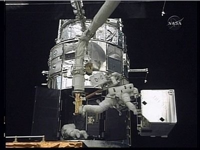 Chùm tin vắn qua ảnh - 4