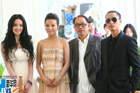Triệu Vy - Trần Khôn quấn quýt tại LHP Cannes  - 5