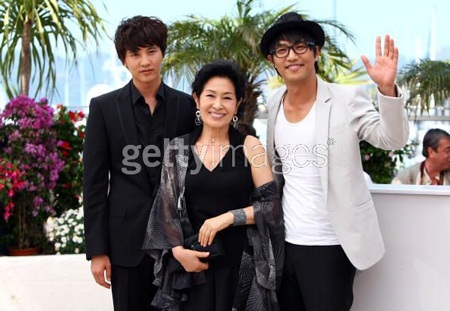 Won Bin cũng tới Cannes tham dự LHP - 4