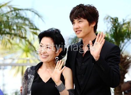 Won Bin cũng tới Cannes tham dự LHP - 9