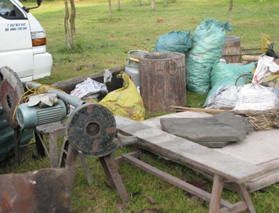 Chùm ảnh: Đúc trống đồng mừng sinh nhật Bác - 2