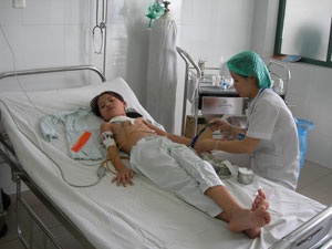 Cháu bé bị bệnh tim bẩm sinh mong được giúp đỡ - 1