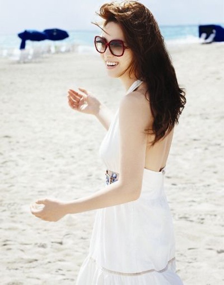 Song Hye Kyo cá tính với tóc ngắn - 10