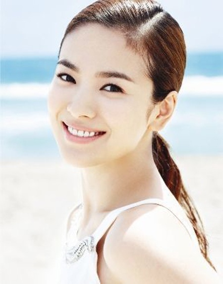 Song Hye Kyo cá tính với tóc ngắn - 8