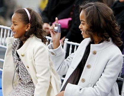 Obama lo xa chuyện hẹn hò của con gái - 1