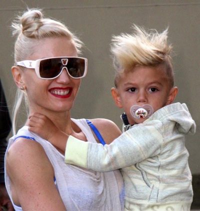 Quý tử nhà Stefani khoe tóc sành điệu - 1