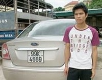 Xin ngủ ở chùa, trộm xe Ford Focus của nhà sư - 1 Xin ngủ ở chùa, trộm xe Ford Focus của nhà sư - 1