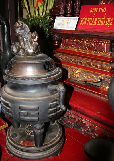 Phát hiện hàng loạt sai phạm tại đền Ngọc Sơn - 3 Phát hiện hàng loạt sai phạm tại đền Ngọc Sơn - 3