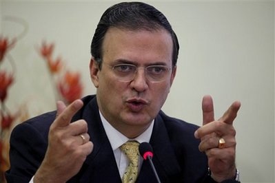 Chùm tin vắn qua ảnh - 2