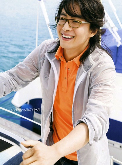 Bae Yong Joon vẫn là nghệ sĩ giàu nhất Hàn Quốc - 16