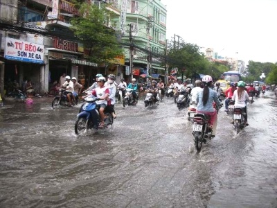 Thời tiết các tỉnh phía Nam chuyển xấu - 1