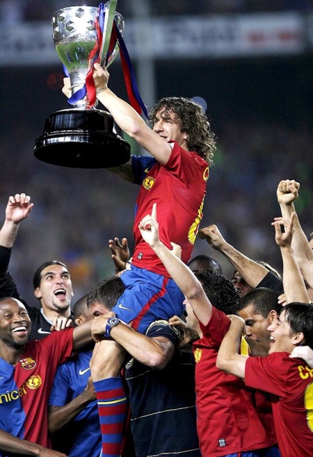 Barcelona ngập tràn hạnh phúc trong đêm đăng quang - 6 Barcelona ngập tràn hạnh phúc trong đêm đăng quang - 6