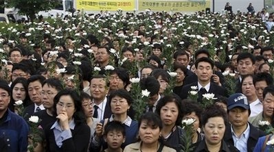 Chùm ảnh: Người Hàn Quốc viếng cựu tổng thống - 5