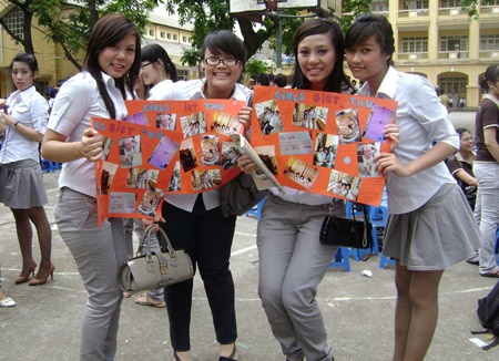 “Nổ tung” màn chia tay “tự phát” - 13 “Nổ tung” màn chia tay “tự phát” - 13