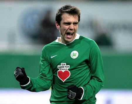 11 gương mặt xuất sắc nhất Bundesliga 2008/09 - 3