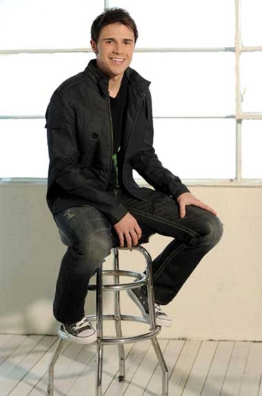 “Thần tượng âm nhạc Mỹ” không tiếc vì cưới vợ sớm - 3