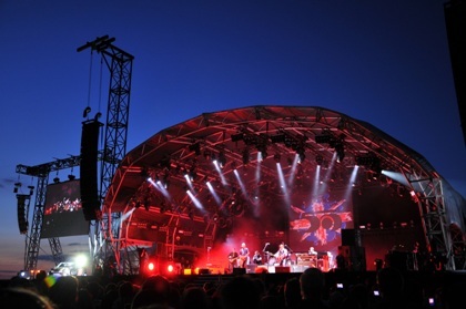 Tiệc sinh nhật linh đình của MINI - 17