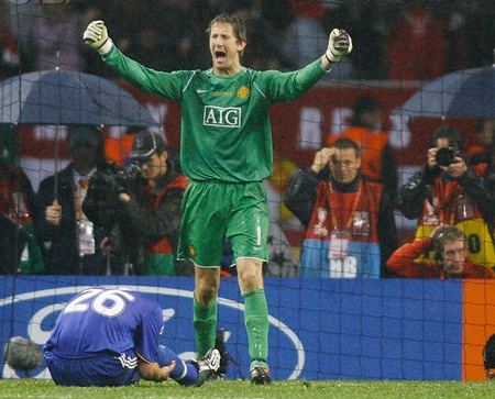 Valdes - Van der Sar: Đôi tay che cả bầu trời - 3 Valdes - Van der Sar: Đôi tay che cả bầu trời - 3