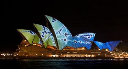 Chùm ảnh: “Vẽ tranh” trên mái Nhà hát Opera Sydney - 6