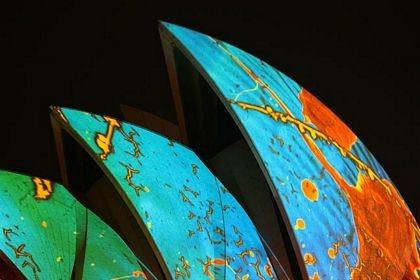 Chùm ảnh: “Vẽ tranh” trên mái Nhà hát Opera Sydney - 8