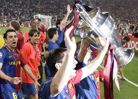 Đêm đăng quang ngập tràn hạnh phúc của Barcelona - 11 Đêm đăng quang ngập tràn hạnh phúc của Barcelona - 11