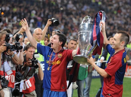 Đêm đăng quang ngập tràn hạnh phúc của Barcelona - 9 Đêm đăng quang ngập tràn hạnh phúc của Barcelona - 9