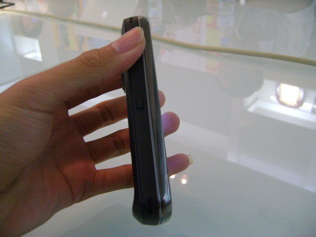 Hình ảnh đầu tiên của Nokia N97 tại Việt Nam - 11 Hình ảnh đầu tiên của Nokia N97 tại Việt Nam - 11