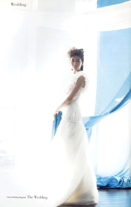 Han Hyo Joo xinh đẹp với tóc ngắn - 24