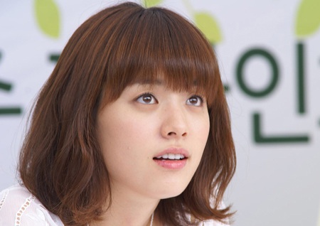 Han Hyo Joo xinh đẹp với tóc ngắn - 4