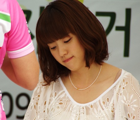 Han Hyo Joo xinh đẹp với tóc ngắn - 7