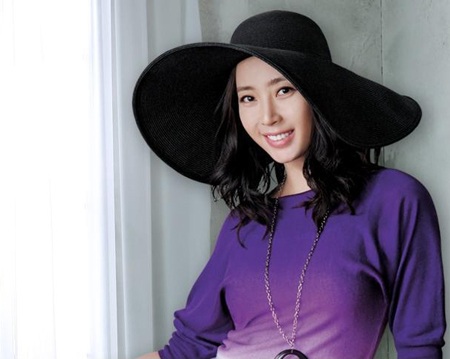 Hôm nay, Song Yoon Ah tổ chức đám cưới đơn giản - 3 Hôm nay, Song Yoon Ah tổ chức đám cưới đơn giản - 3