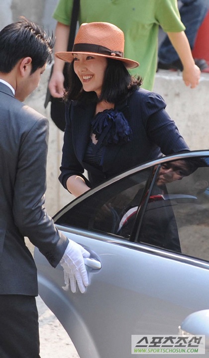 Nhiều sao “bự” dự đám cưới của Song Yoon Ah - 19