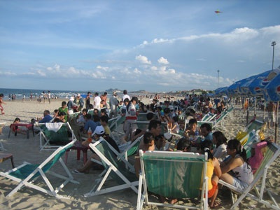 Ra biển “trốn” nóng, “ăn mùng 5” - 5