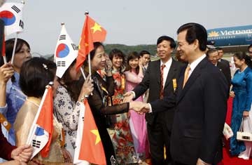 Thủ tướng Nguyễn Tấn Dũng thăm Hàn Quốc - 1 Thủ tướng Nguyễn Tấn Dũng thăm Hàn Quốc - 1