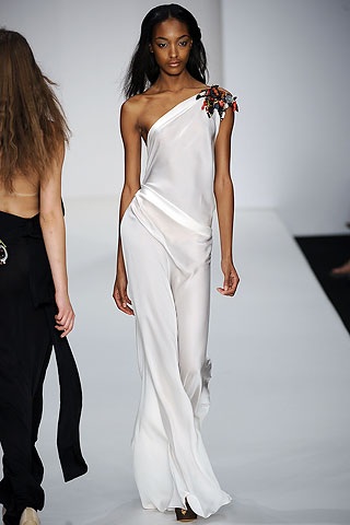 BST xuân hè 2009 của Ossie Clark - 1